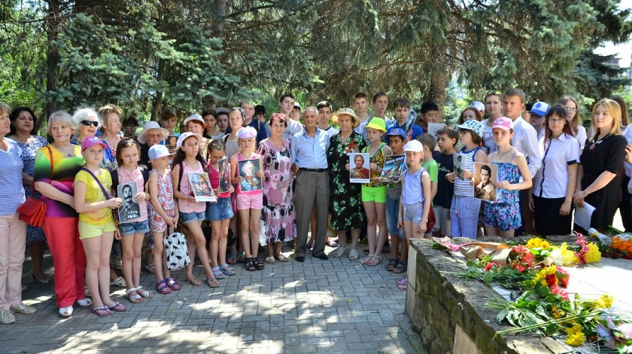 У памятника «Два самолета» состоялся митинг в честь 75-й годовщины со Дня начала Великой отечественной войны