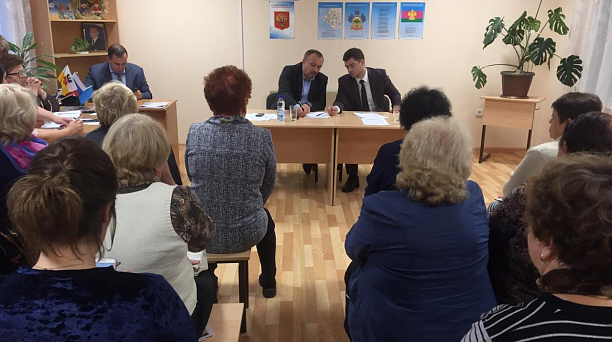Глава администрации Прикубанского округа знакомится с активом общественности