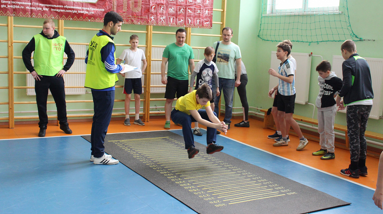 Жители ЖК «Немецкая деревня» начали выполнять нормативы ГТО