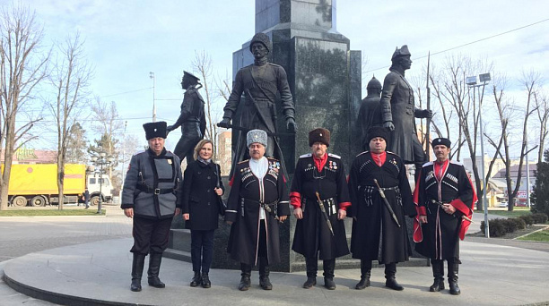 Казаки участвовали в окружных мероприятиях, посвященных 76-летию освобождения Краснодара