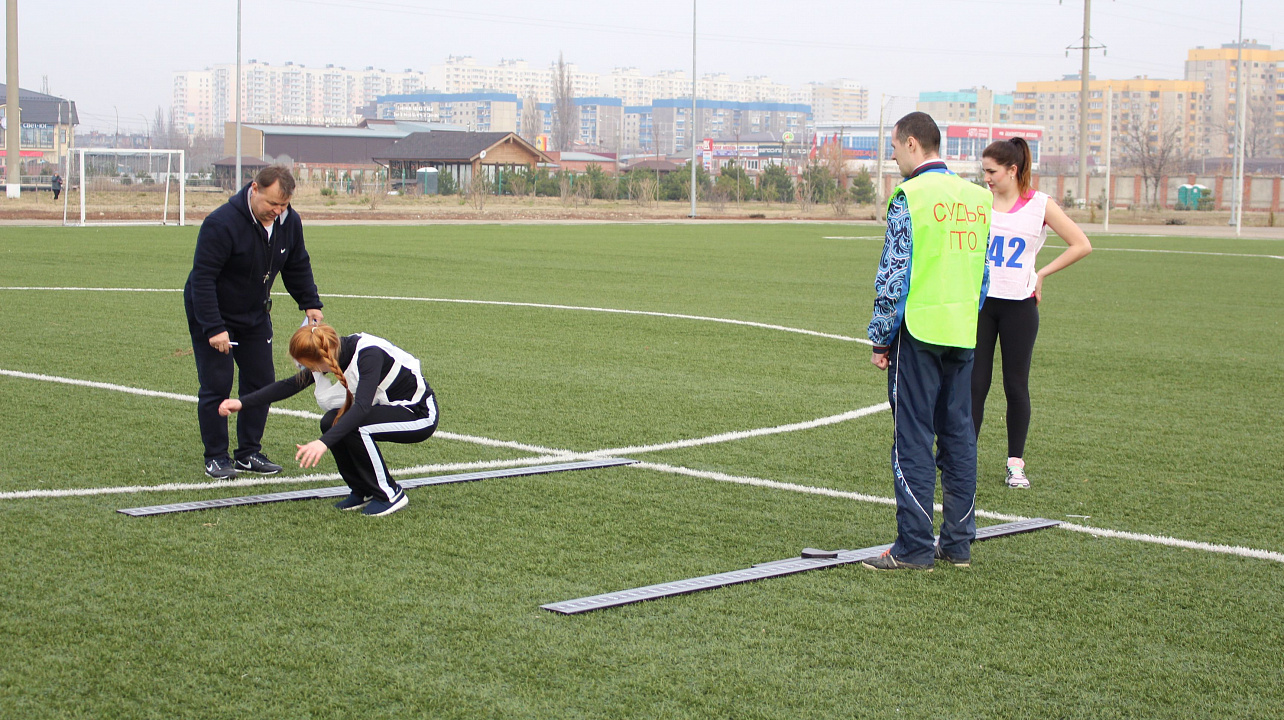 Студенты краснодарских ВУЗов начали выполнять нормативы ГТО