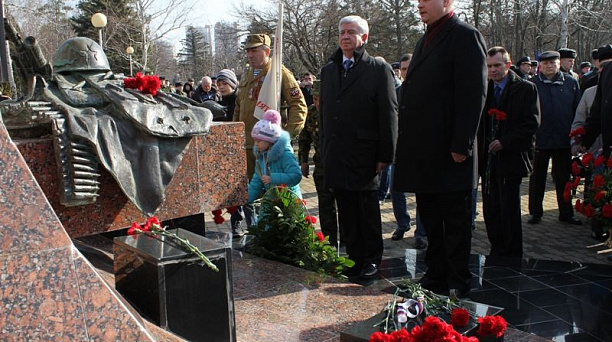 В Центральном округе почтили память погибших в локальных войнах