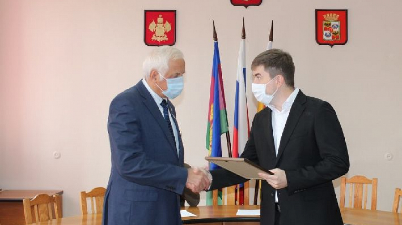 В Западном округе чествовали ветеранов комсомола Кубани _ _.jpg