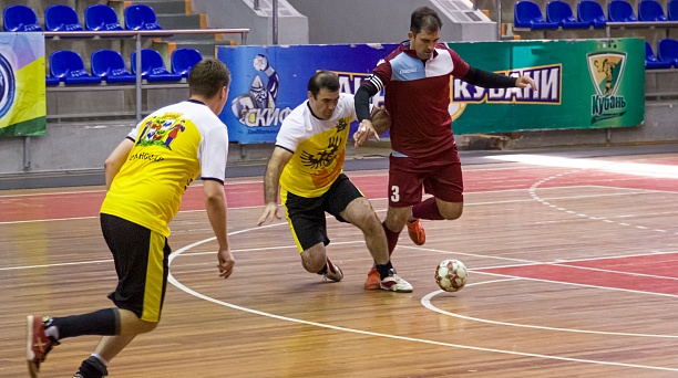 Стартовал первый в истории города Летний кубок Краснодара по мини-футболу