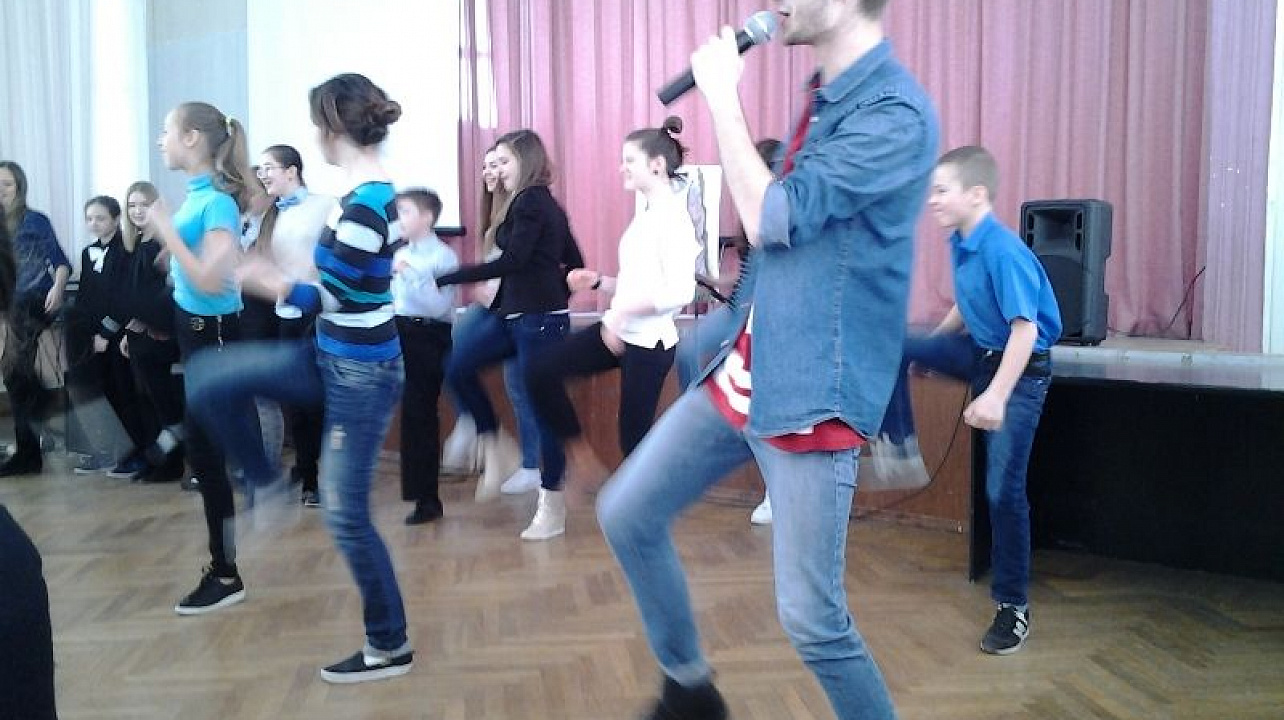 В школе № 2 прошла акция «Спасём себя и мир от наркотиков»