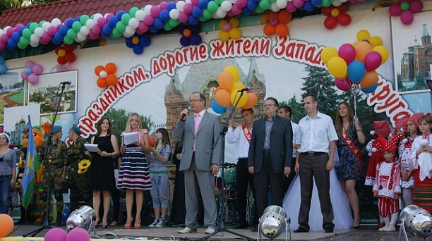 Я воспеваю город мой!