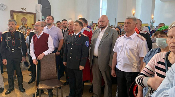 В станице Пашковской освятили мемориал, посвящённый казакам