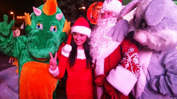 Творческие коллективы Западного округа приняли участие в съемках фильма "Ёлки-3"