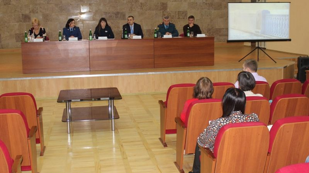 Предприятия и организации Центрального округа наведут новогодний лоск до 1 декабря