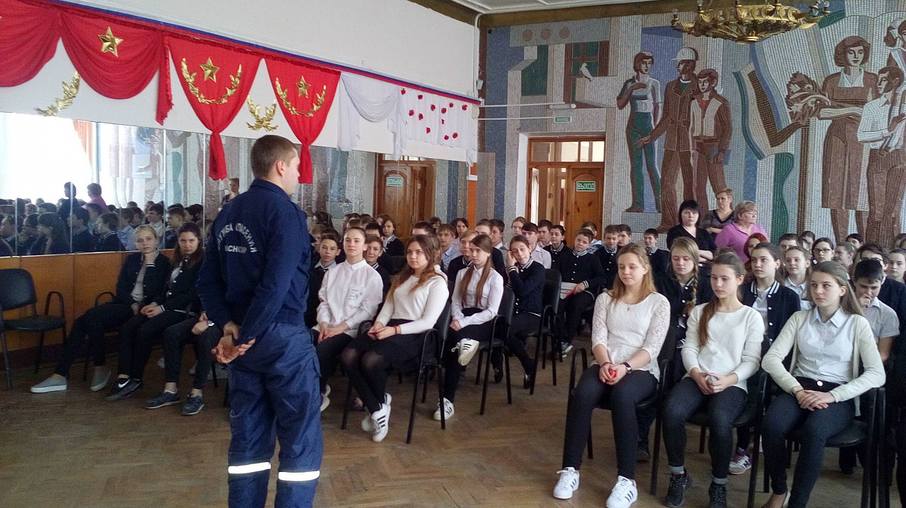 Администрация Западного округа предупреждает об опасности выхода на лед