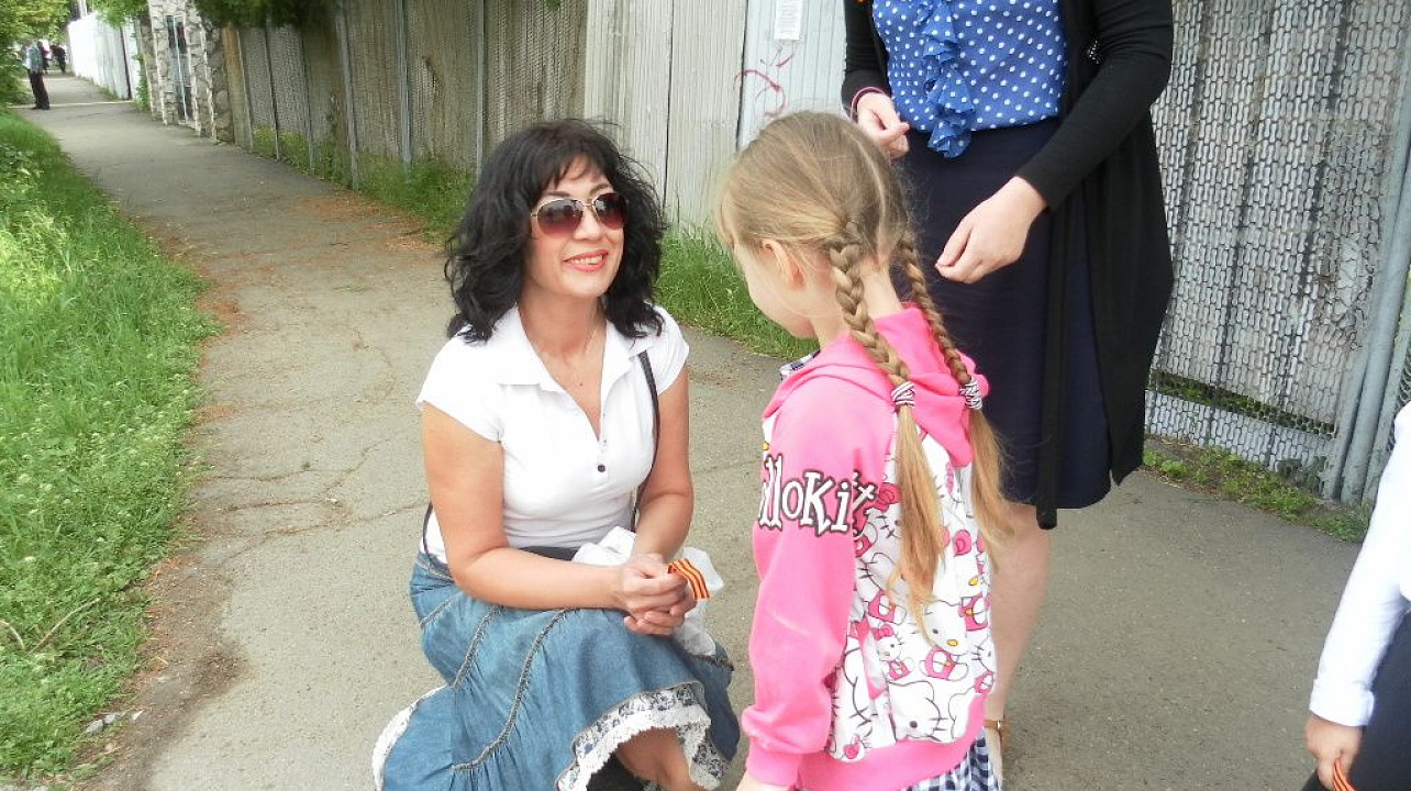 В детском саду Западного округа прошла акция «Георгиевская ленточка из рук детей»