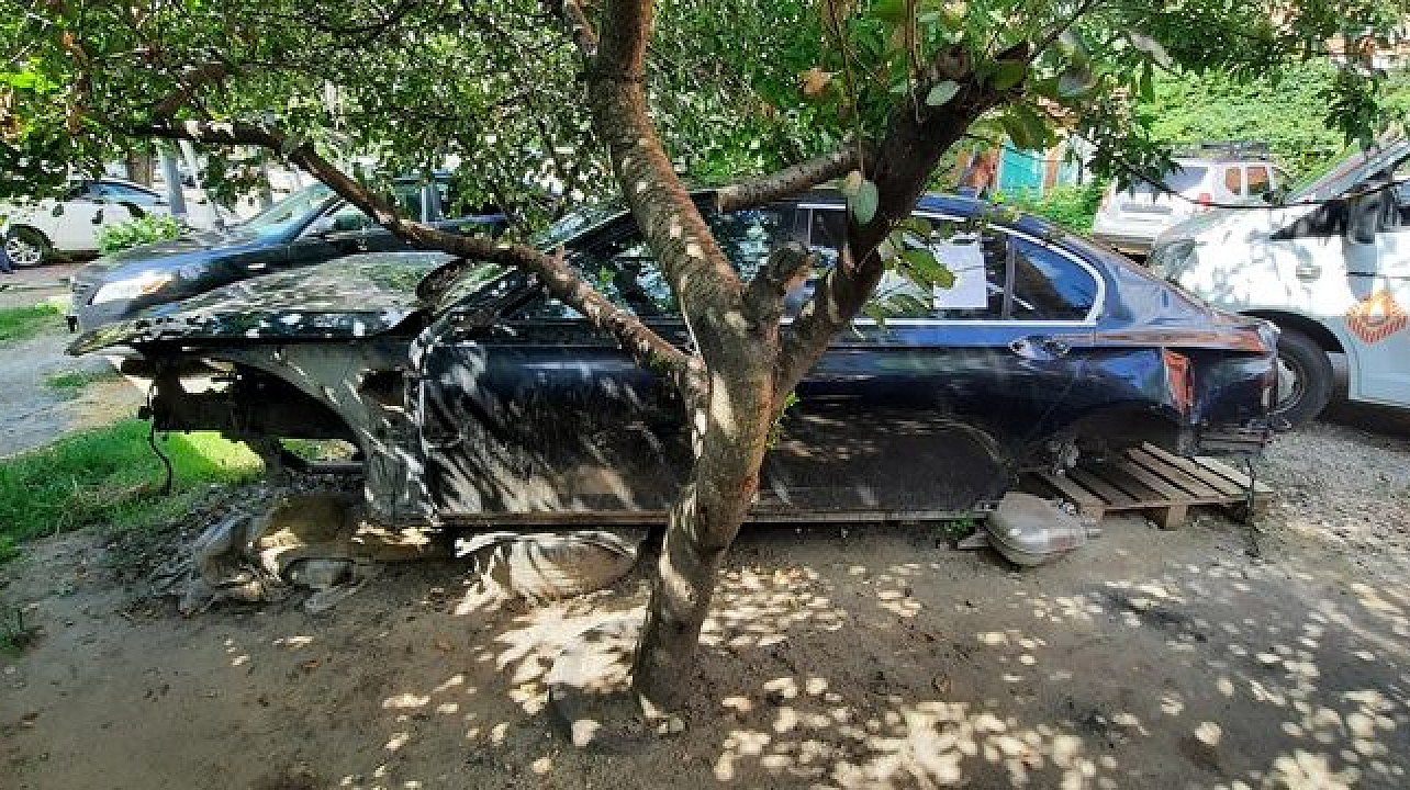 Мероприятия по выявлению и уборке брошенных собственниками транспортных средств_.jpg