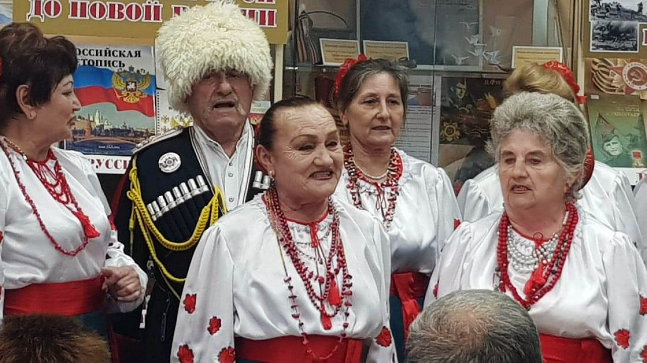 В библиотеке № 35 состоялась литературно-музыкальная гостиная, посвященная Дню славянской письменности и культуры