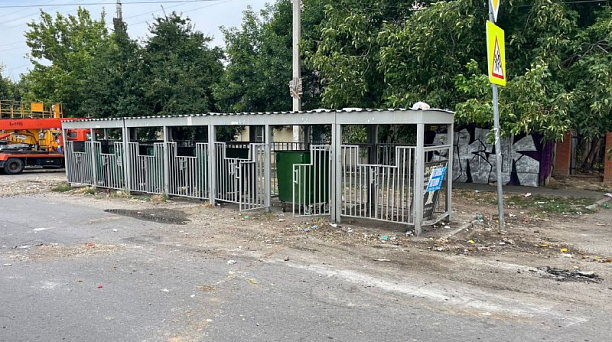 Контейнерная площадка на ул. КИМ, 147 приведена в порядок