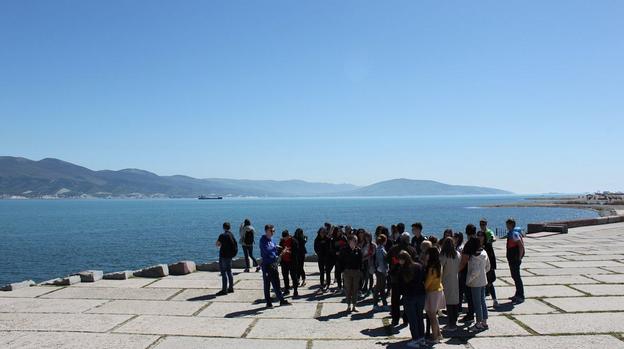 Молодежный Совет Западного округа посетил город-герой Новороссийск