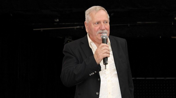 Весенний праздник прошел в Молодёжном центре