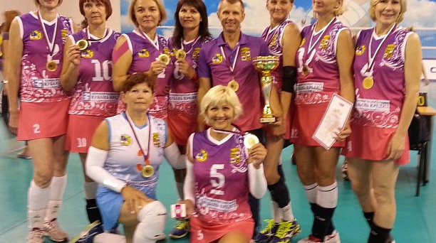 Самые опытные спортсмены Краснодара одержали победу в первенстве России по волейболу