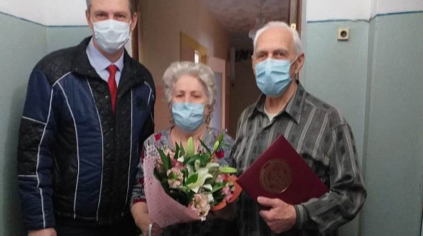 Сегодня 60-летие совместной жизни отмечает семья Орловых Юрия Васильевича и Тамары Захаровны