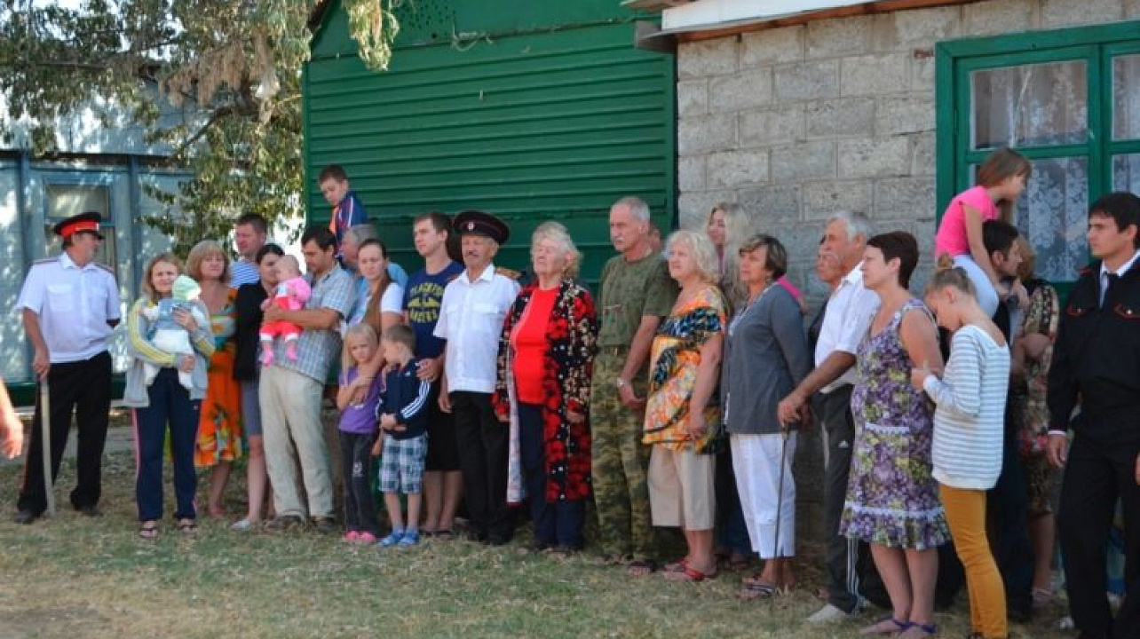 Казаки с семьями приняли участие в спортивно - оздоровительных мероприятиях