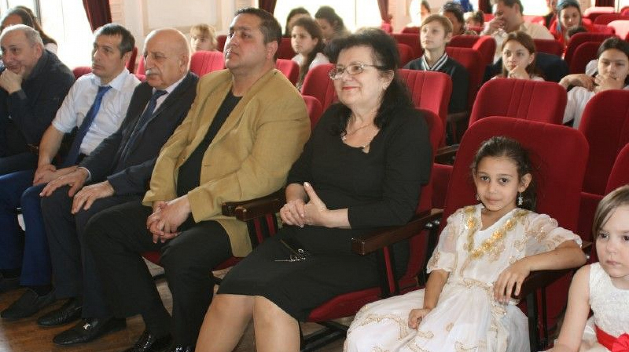 Международный день цыган отметили в Краснодаре (7).JPG