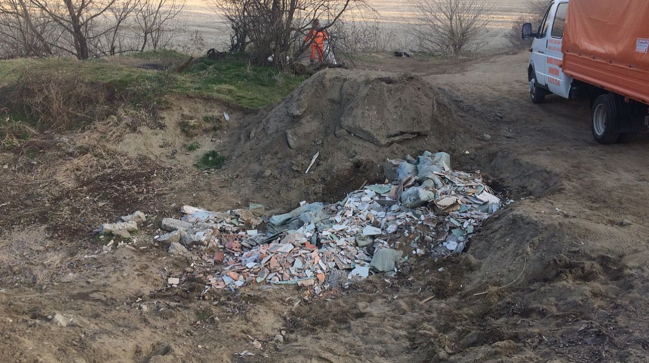 В Западном округе стартовал двухмесячник по наведению санитарного порядка и благоустройству