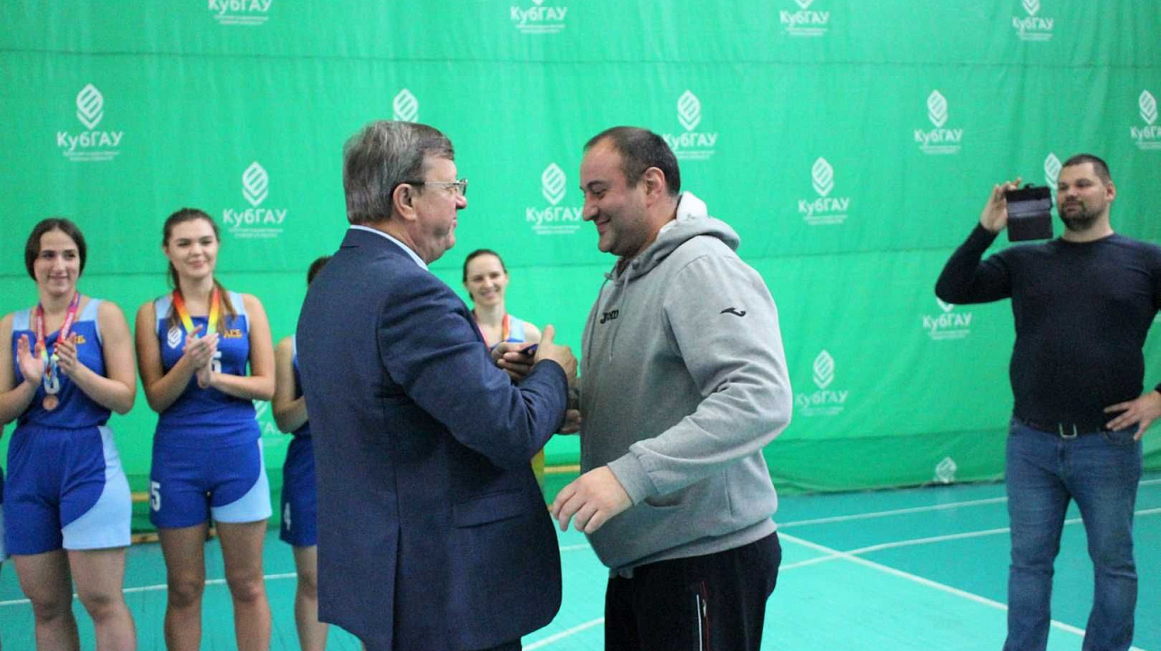 Фестиваль игровых видов спорта среди ВУЗов завершился баскетболом