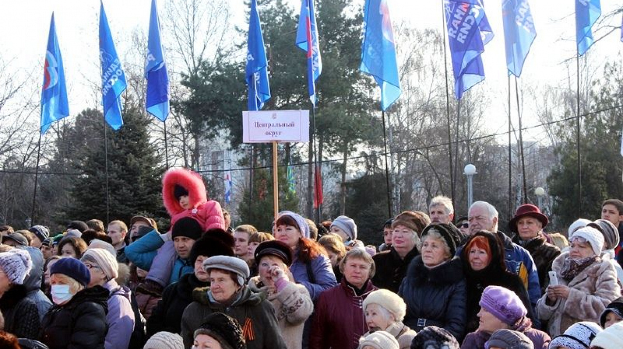 Жители Центрального округа приняли участие в открытии месячника оборонно-массовой и военно-патриотической работы .jpg