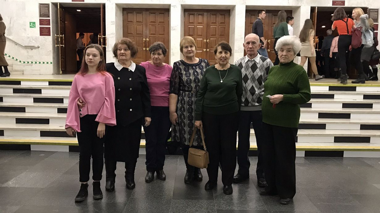 Ветераны Западного округа посмотрели спектакль в Краснодарском академическом театре драмы им. Горького