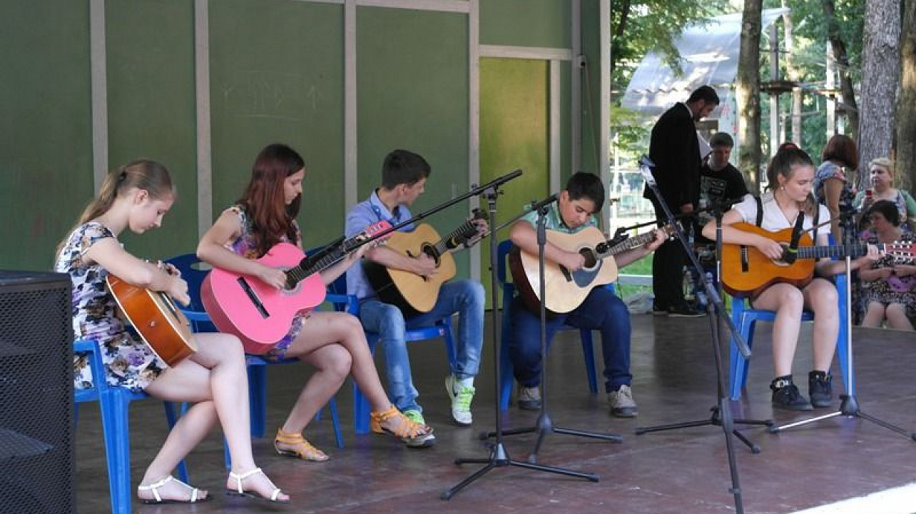 В Центральном округе отметили День молодежи