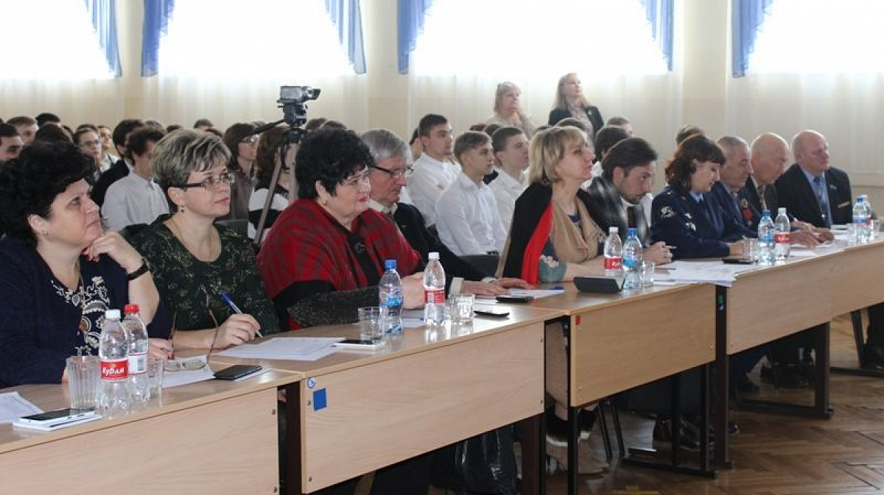 Сегодня в Центральном округе состоялся окружной этап конкурса «Песня в солдатской шинели»