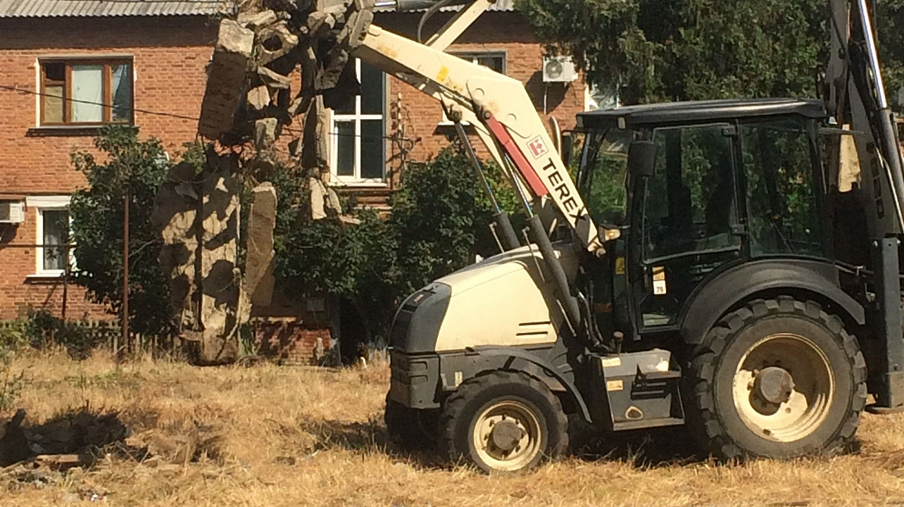 В Западном округе прошел субботник