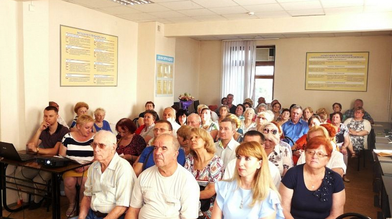 Депутат городской Думы Краснодара Сергей Фисюк отчитался о проделанной работе