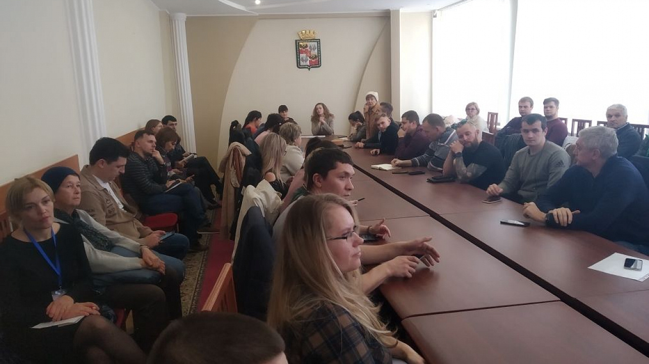 Открытое совещание с индивидуальными предпринимателями и юридическими лицами потребительской сферы