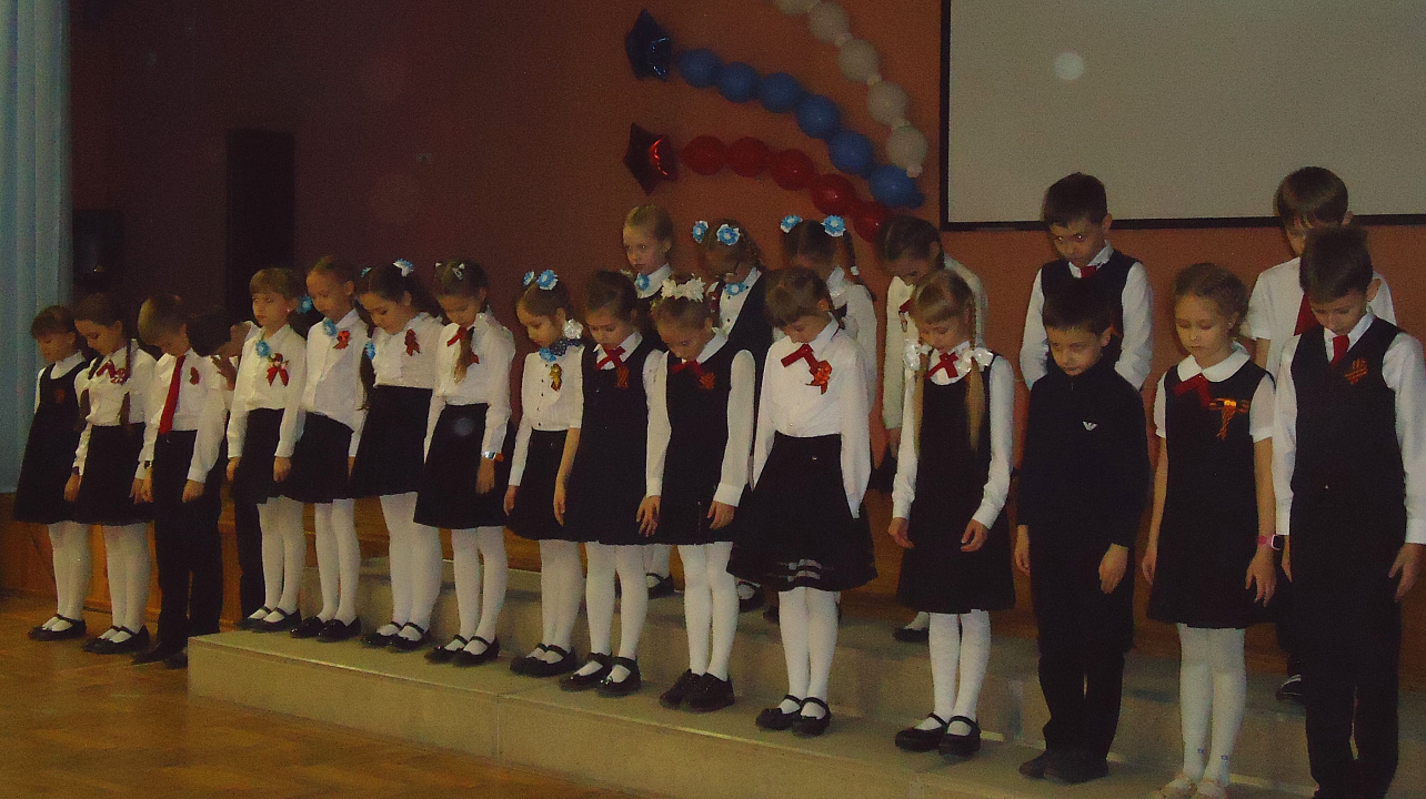 В школе Западного округа прошёл урок мужества «Защитники земли русской»