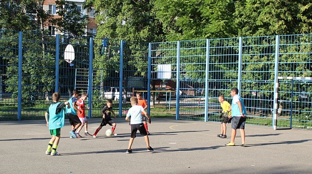 В Центральном округе состоялся открытый футбольный турнир среди детских дворовых команд