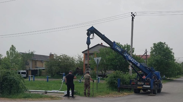 Освещён ещё один проблемный участок в хуторе Ленина