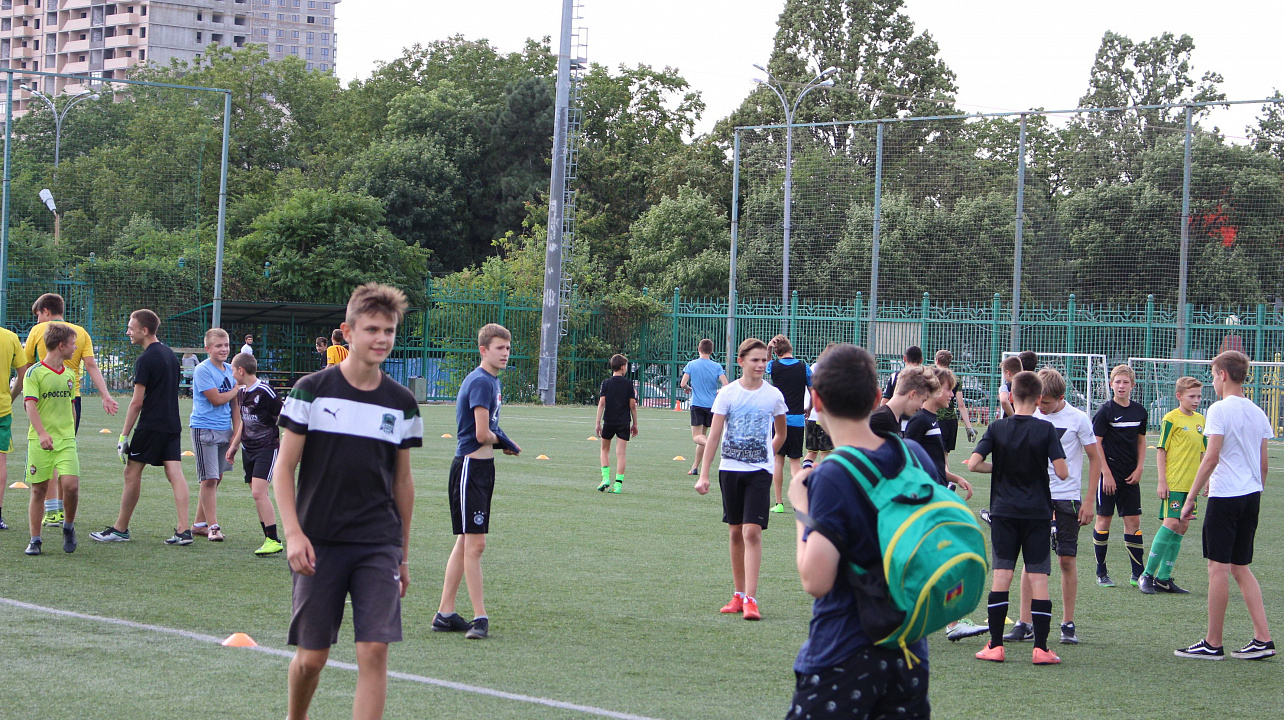 В Краснодаре завершился летний турнир по мини-футболу на Кубок главы