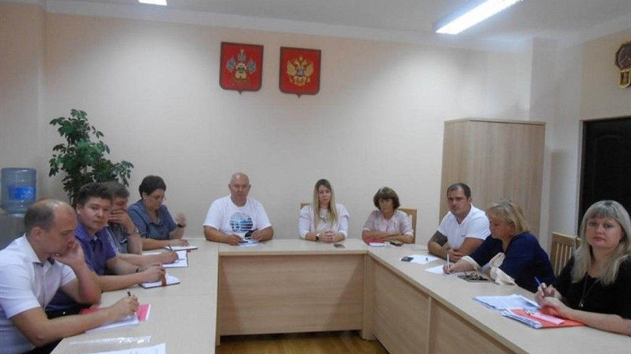 В Краснодаре прошло заседание Общественного совета при Министерстве ТЭК и ЖКХ Краснодарского края.jpg