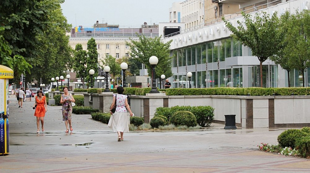 Жители Краснодара готовы к реконструкции «хрущевок», не против пользоваться речным трамваем и хотят видеть в городе больше парков