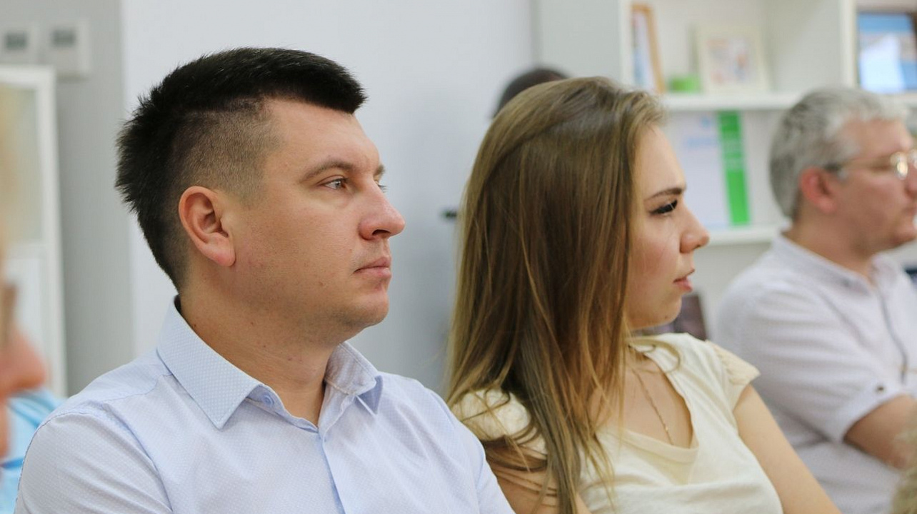 Консультативный совет общественных объединений провел заседание в новом ресурсном центре Краснодара.jpg