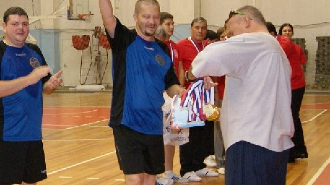 Команда "Запад" вышла на первое место в  Спартакиаде муниципальных служащих