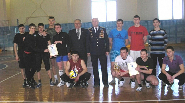 Пятикурсники учебного центра Военно-воздушной академии завоевали кубок «Боевого братства»