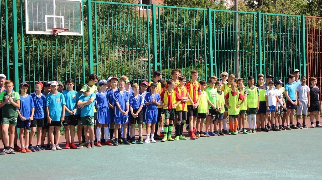 Подростки Западного округа приняли участие в окружных соревнованиях  2 тура I этапа Всекубанского турнира по футболу среди детских дворовых команд