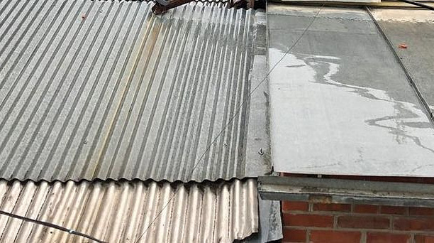 Участнику Великой Отечественной войны Петру Михайловичу Рудометкину починили кровлю