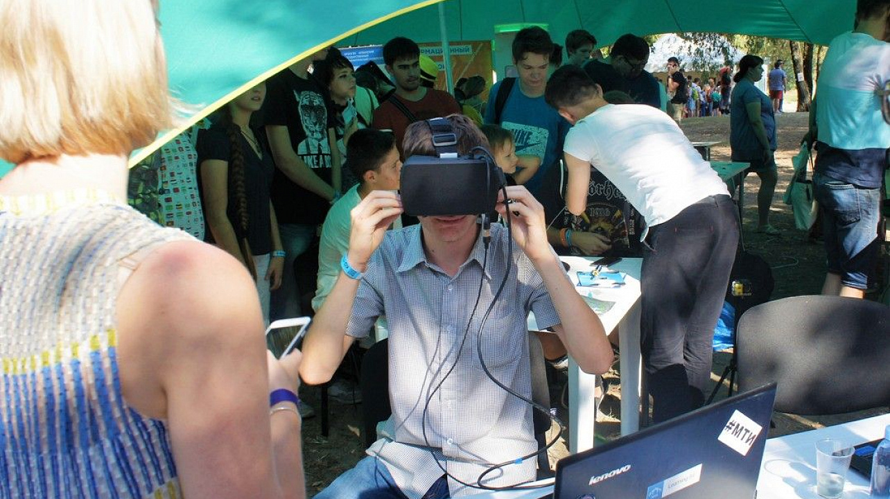 В Парке победы прошел фестиваль «GEEK PICNIC 2017»