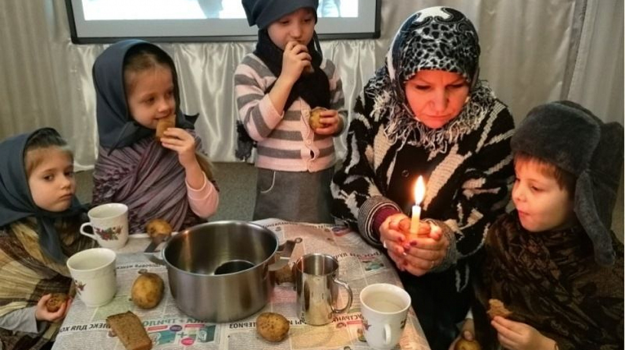 В детском саду№ 104 прошел Урок мужества, посвященный Дню полного снятия блокады Ленинграда