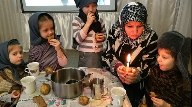 В детском саду № 104 прошел Урок мужества, посвященный Дню полного снятия блокады Ленинграда