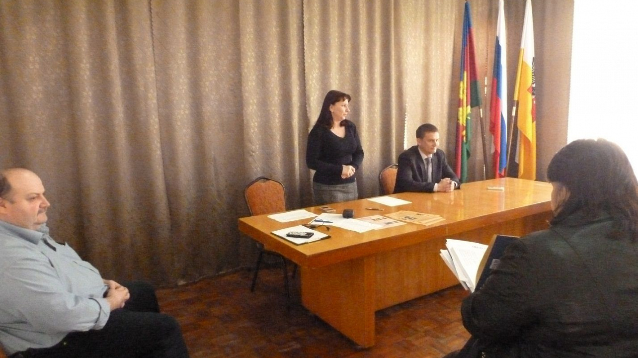 В станице Старокорсунской прошло совещание под руководством главы сельского округа В.Бедной