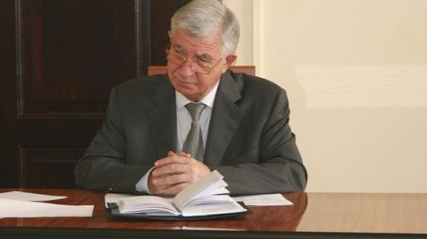 Владимир Евланов потребовал ускорить работы по наведению санитарного порядка в Краснодаре