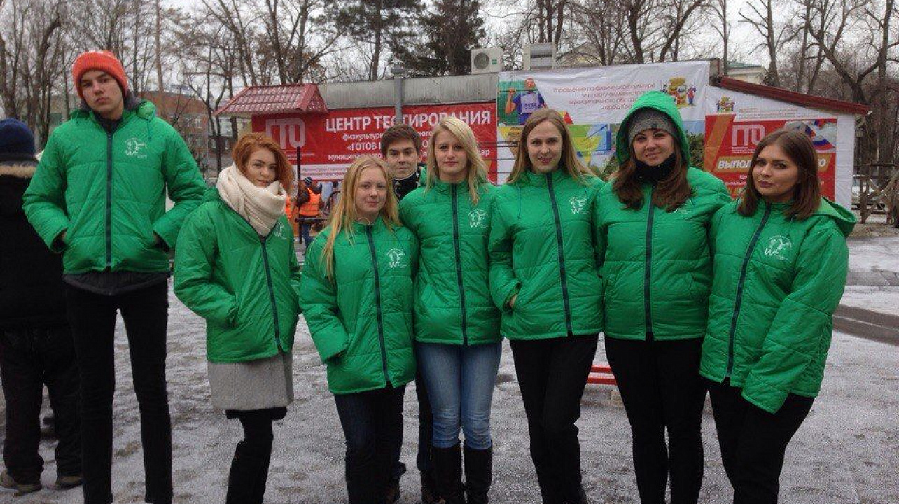 Молодёжный совет Западного округа принял участие в открытии воркаут-площадки